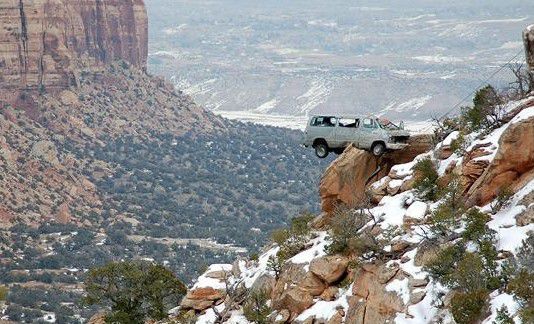 各地离奇车祸大盘点