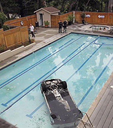 各地离奇车祸大盘点