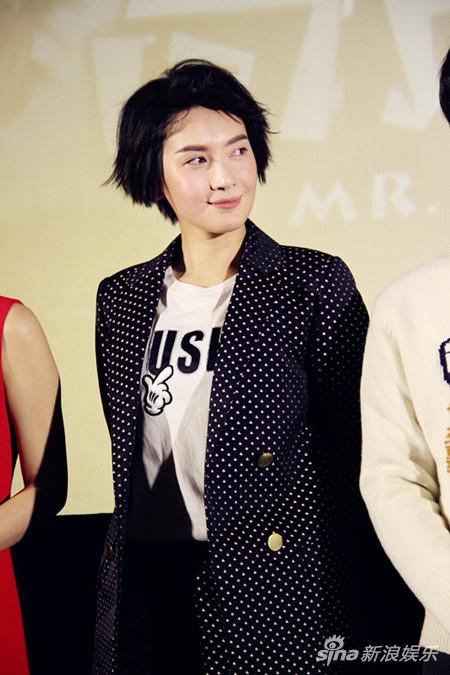 李媛现身映后见面会