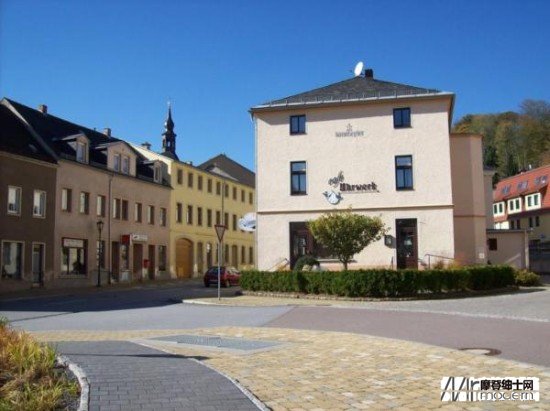 德国高级精英腕表坤格首登天猫