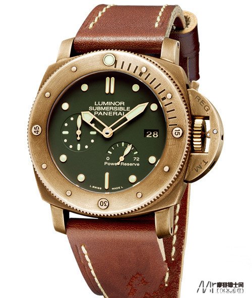 鲜明的航海风格  沛纳海3日动力储存自动专业潜水腕表