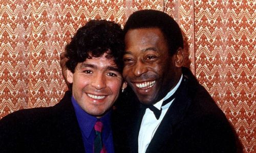 “当我只有十四五岁的时候，有过一系列的同性恋关系，并且我的第一次性经验是与一名同性恋者。在我进入桑托斯俱乐部之后，我才发现，几乎所有球员都和同性有过性行为，我只不过是适应了当时的潮流罢了。在我成熟之后，我再也没有回到这条老路上。”