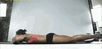 袁姗姗《一年级》示范马甲线炼成记