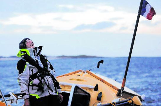 美国四个姑娘横渡太平洋图，世界最早成功横渡大西洋的人是谁？