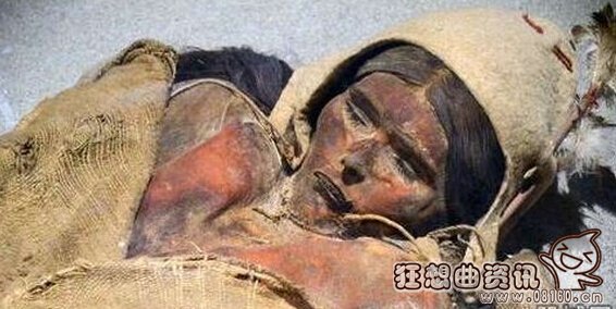 千年古墓的蓝色骸骨之谜，千年古墓竟然挖出活女尸