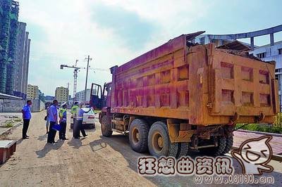 开渣土车一个月能赚多少钱?渣土车有无国家标准