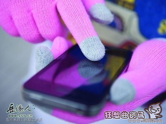 手机的触屏是什么原理?为什么戴手套不能玩手机?
