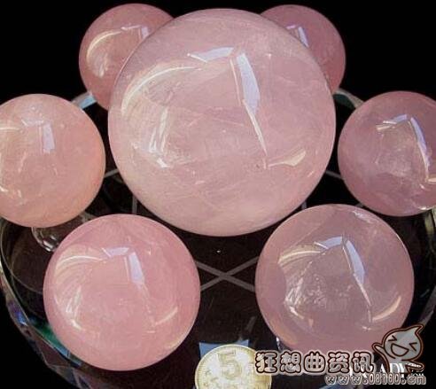 水晶和玻璃有什么区别，如何准确的辨别水晶的真假