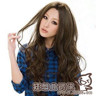 男人喜欢女人短发还是长发？女生长头发好看还是短头发好看