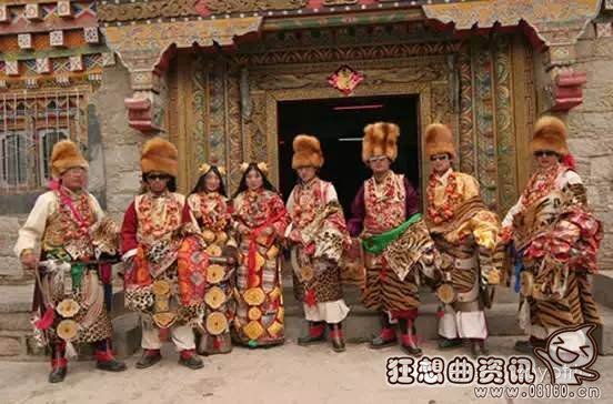 丽江当地人都是少数民族吗?丽江现在的人口有多少