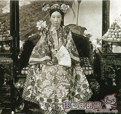 安德海最后是怎么死的?安德海与李莲英是什么关系?