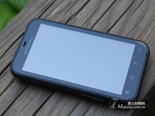 点击图片查看摩托罗拉ME525详细资料