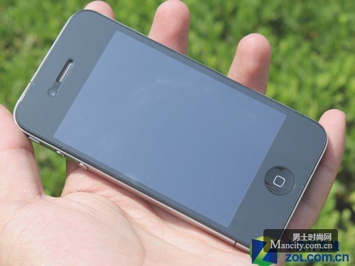 点击图片查看苹果iPhone 4详细资料