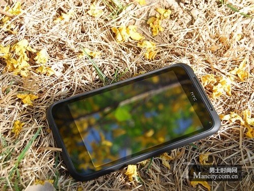 点击图片查看HTC 惊艳 S710e详细资料