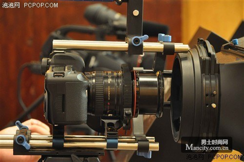 点击图片查看佳能5D MarkII详细资料