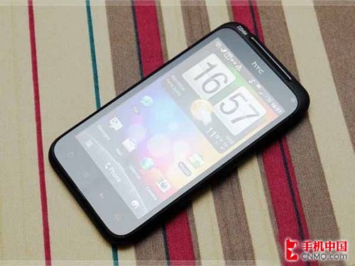 HTC Incredible S正面图片