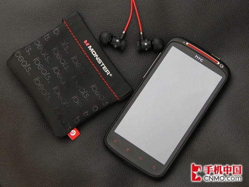 HTC Sensation XE正面图片