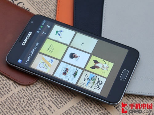 三星I9220正面图片