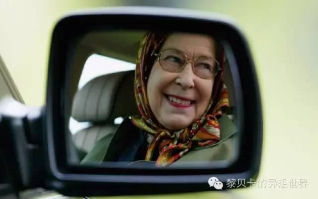 关于英女王的一切酷炫萌~她才是史上最牛It Girl！