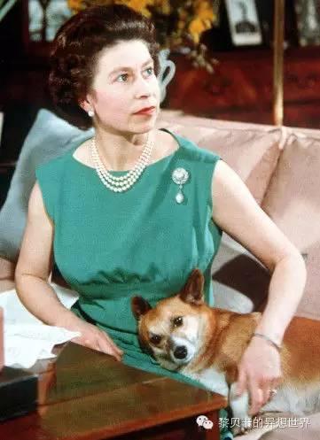 关于英女王的一切酷炫萌~她才是史上最牛It Girl！