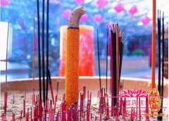 去寺庙烧香拜佛的一些禁忌，进入寺庙都有哪些