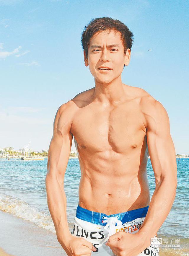 彭于晏健身前后对比图，来看彭于晏身材是怎么练的