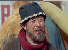 安力满带外国人是谁？为什么安力满丢下他们走