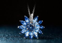 第一次戴水晶的注意事项，戴水晶手链有什么利弊？