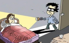 小偷入室欲扛走女子图片，小偷入室应该如何保