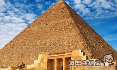 金字塔内存在ufo是真的吗？金字塔真的是外星人