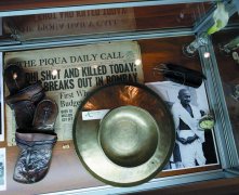 去世的人送的东西还能戴吗？死者生前送你的东