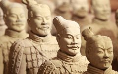 真正的汉人是单眼皮还是双眼皮，纯汉人相貌特征是怎样的？