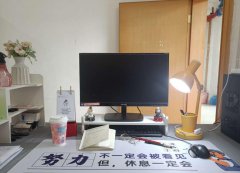 办公桌摆放风水正确图，办公桌上放什么盆栽比较好？