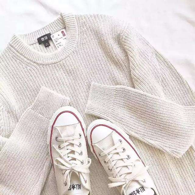 收脚裤配什么上衣最好看夏季(男士收脚裤配什么